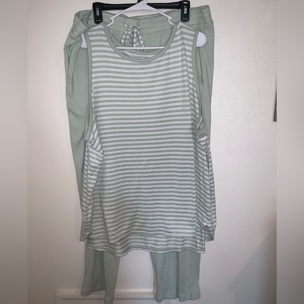2pc Pajamas w/ Sage Green Stripes